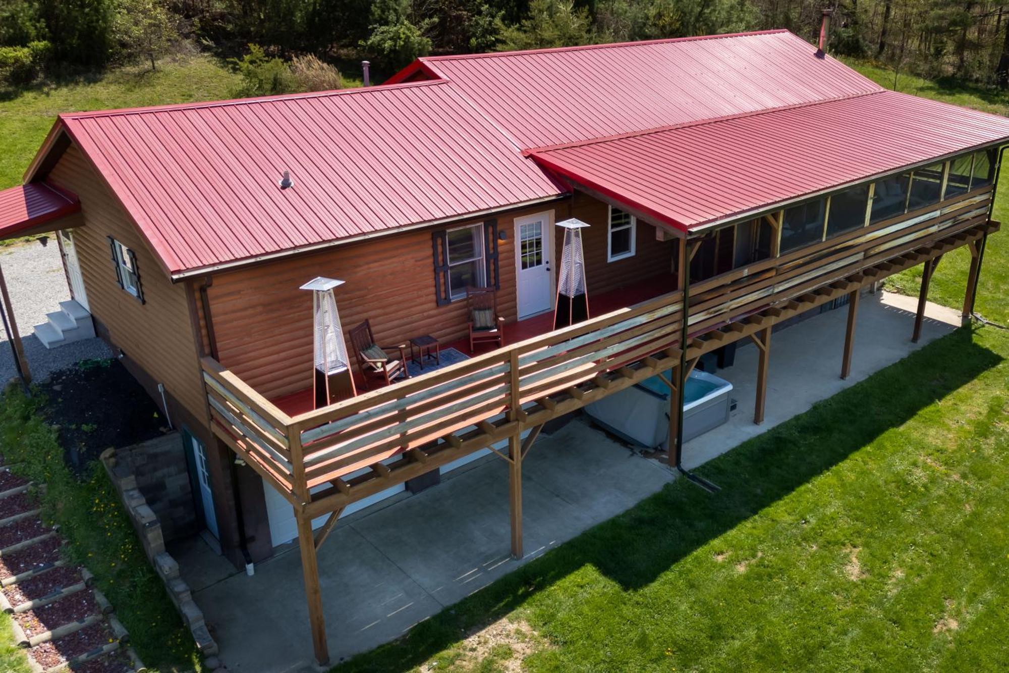 Spacious Cabin Near Hocking Hills And Caves With Hot Tub And Firepit Laurelville Exteriör bild