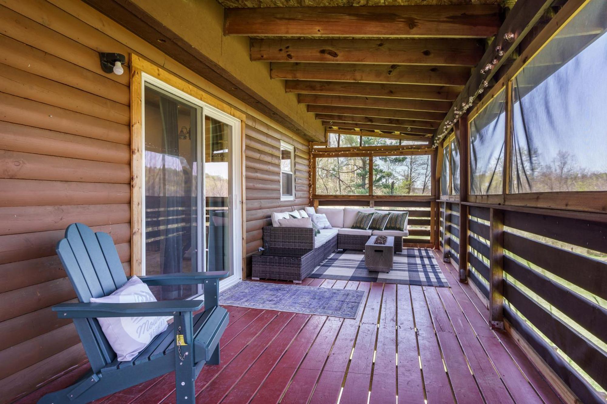Spacious Cabin Near Hocking Hills And Caves With Hot Tub And Firepit Laurelville Exteriör bild
